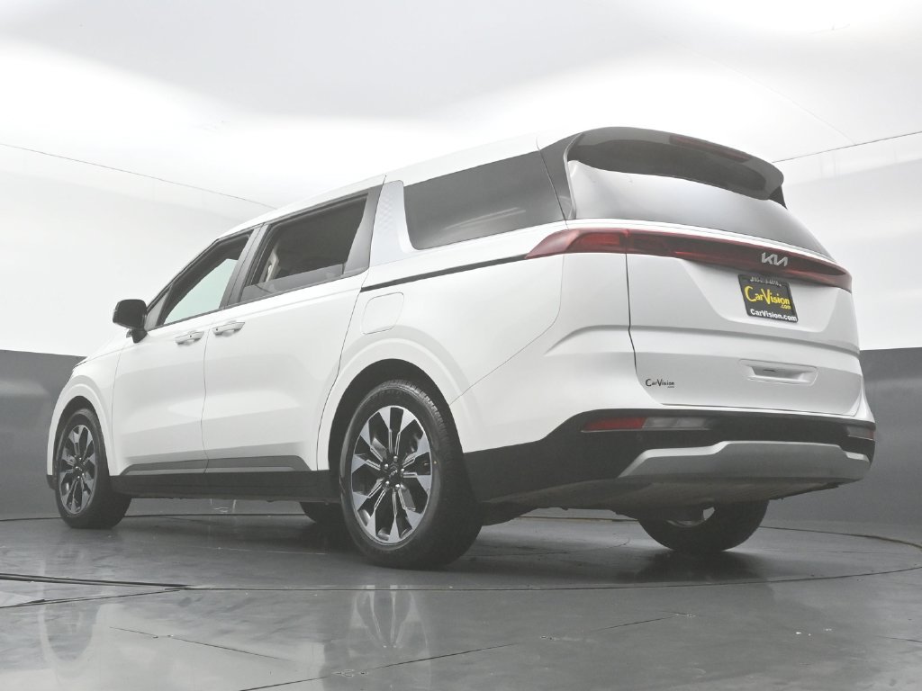 Used 2024 Kia Carnival EX FWD image 46