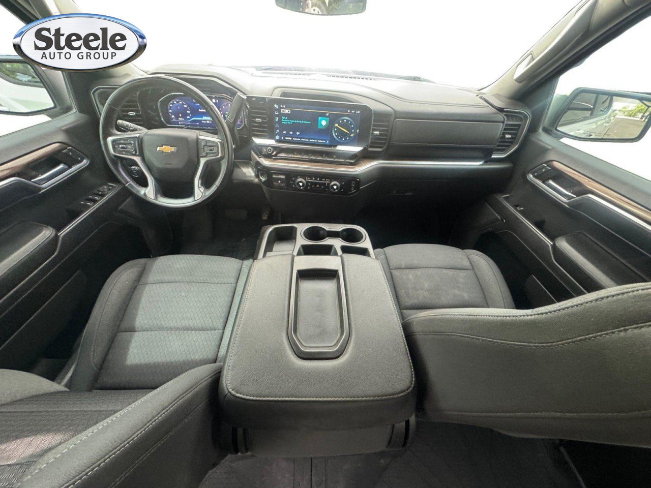Certified 2023 Chevrolet Silverado 1500 LT w/ Protection Package RWD image 11