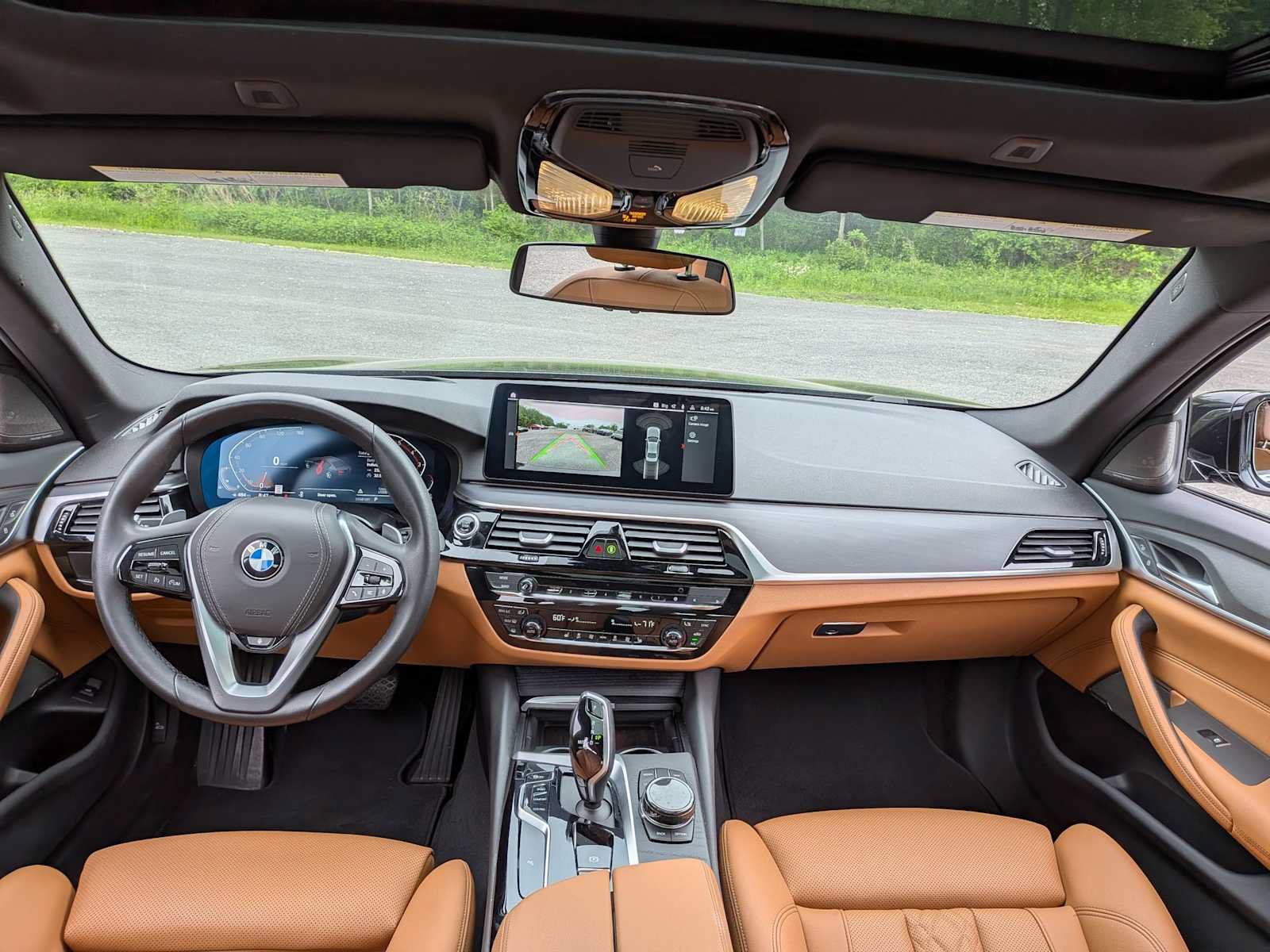 Used 2023 BMW 540i xDrive w/ Executive Package AWD/4WD image 18