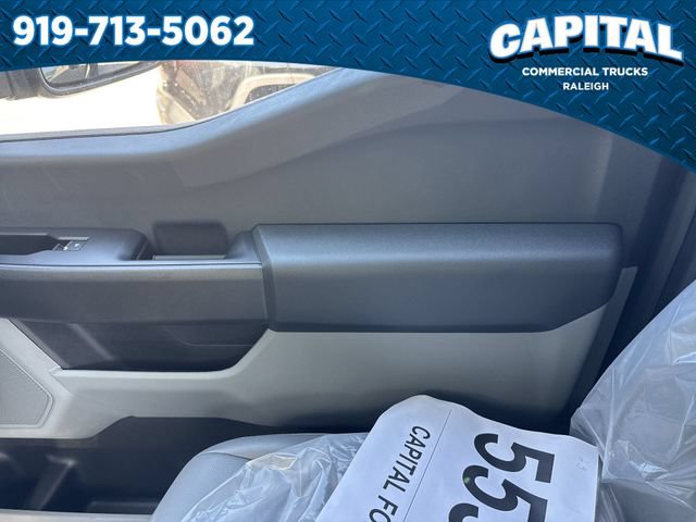 New 2026 Ford F550 4x4 Crew Cab image 30