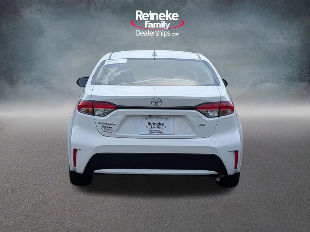 Used 2022 Toyota Corolla LE w/ LE Premium Package FWD image 6