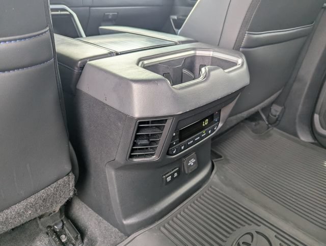 Used 2024 Toyota Sequoia Platinum AWD/4WD image 23
