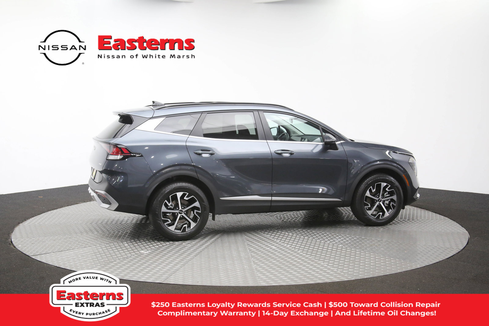 Used 2025 Kia Sportage EX w/ EX Premium Package AWD/4WD image 39