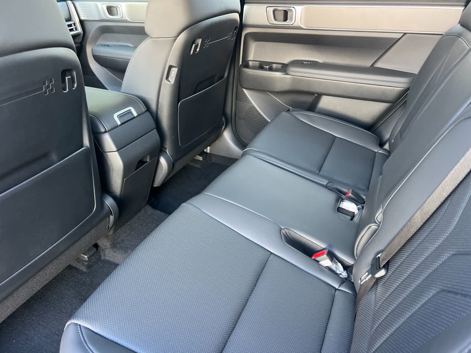 New 2026 Hyundai Santa Fe SEL FWD image 28