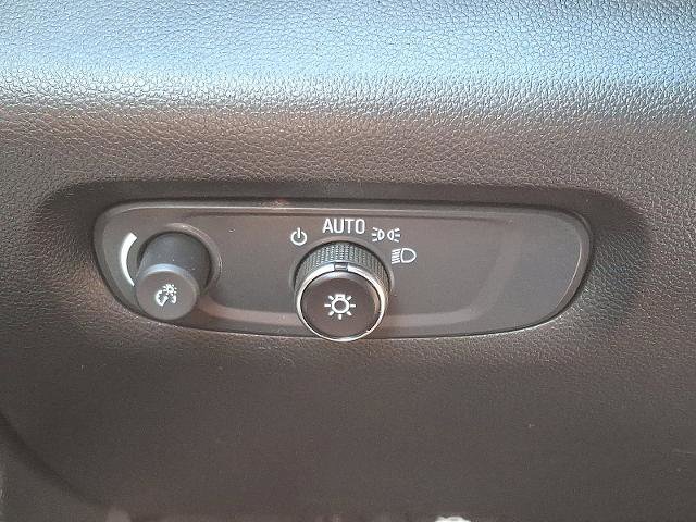 Certified 2024 Chevrolet Traverse LT w/ LPO, Floor Liner Package image 24