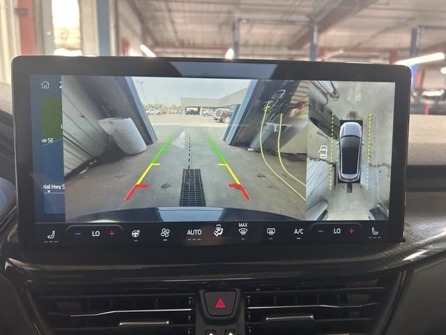 Certified 2023 Ford Escape ST-Line Elite w/ Class II Trailer Tow Package AWD/4WD image 6