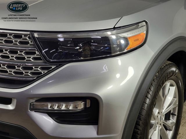 Certified 2023 Ford Explorer Limited AWD/4WD image 9