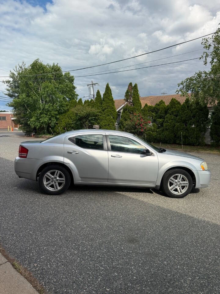 Used 2009 Dodge Avenger R/T FWD image 8