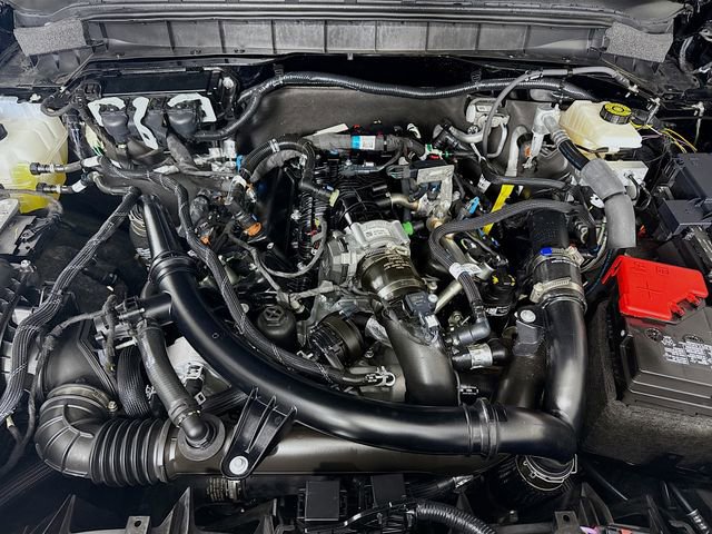 Used 2024 Ford Bronco Badlands image 30