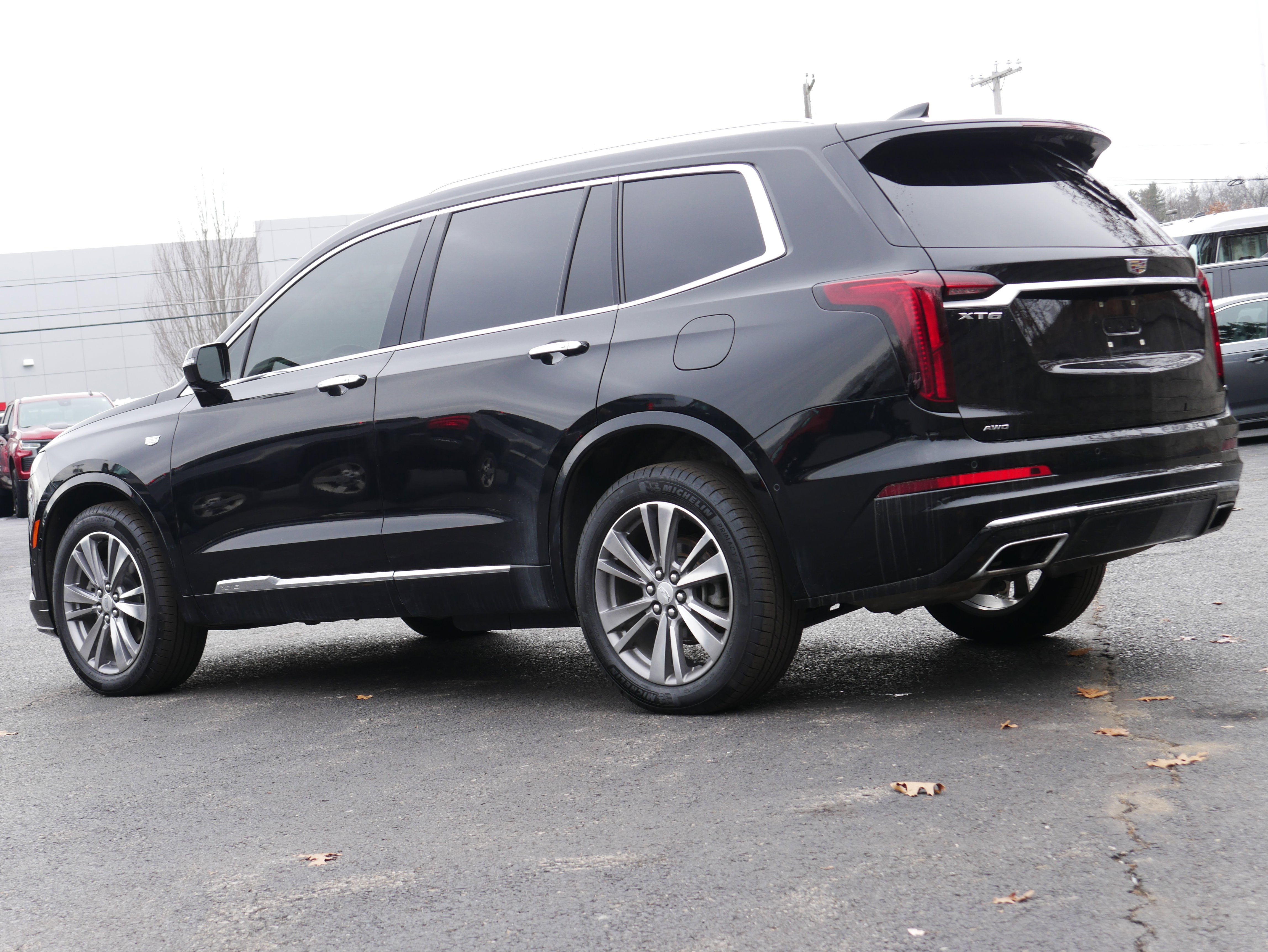 Certified 2022 Cadillac XT6 Premium Luxury w/ Technology Package image 4