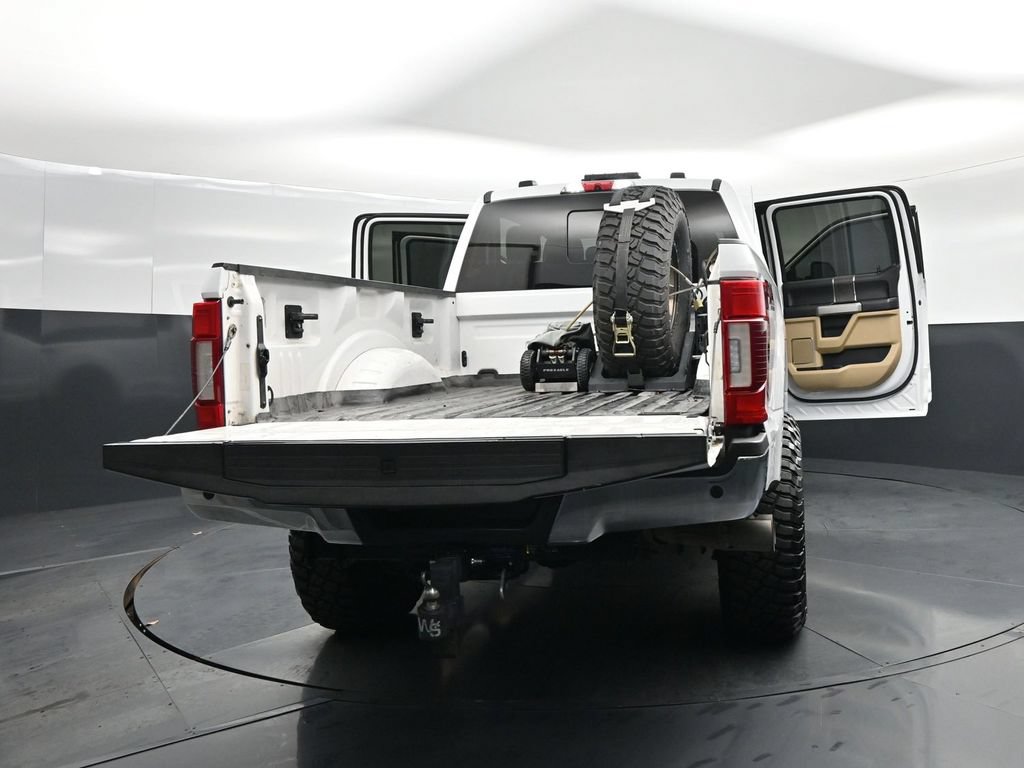 Used 2021 Ford F250 Lariat w/ Lariat Ultimate Package AWD/4WD image 30