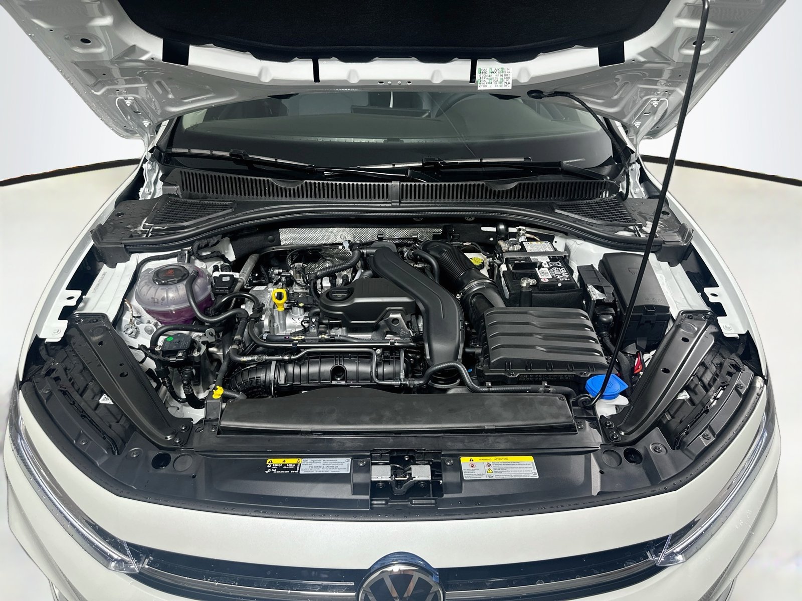 New 2027 Volkswagen Jetta SE FWD image 29