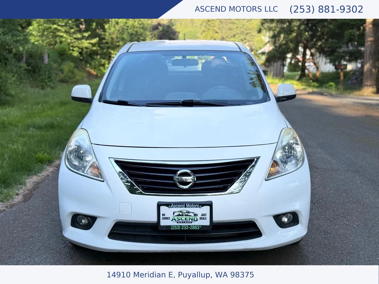 Used 2013 Nissan Versa FWD image 8