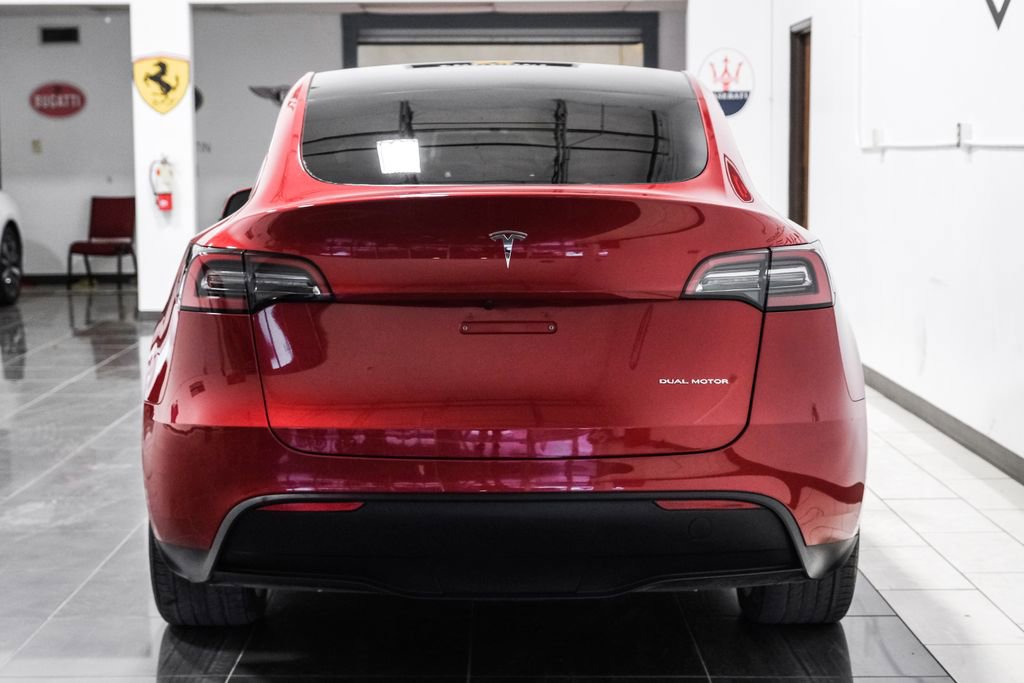 Used 2023 Tesla Model Y Long Range AWD/4WD image 10