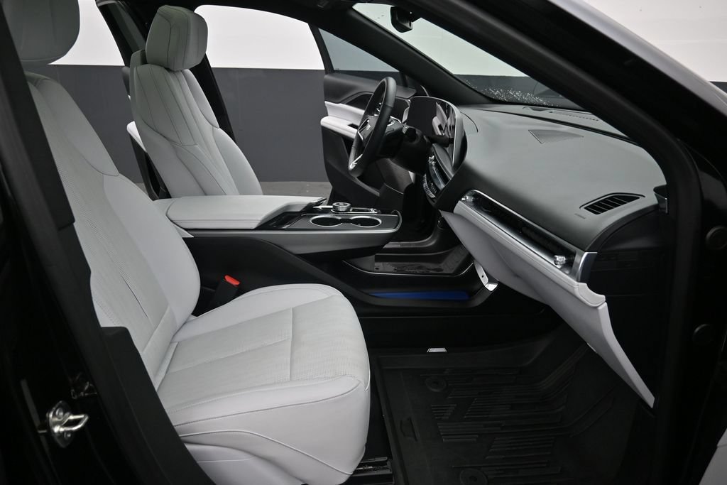 Used 2024 Cadillac Lyriq Luxury w/ LPO, Floor Liner Package RWD image 14