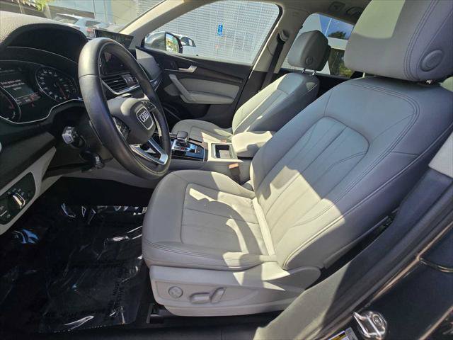 Used 2022 Audi Q5 2.0T Premium AWD/4WD image 24