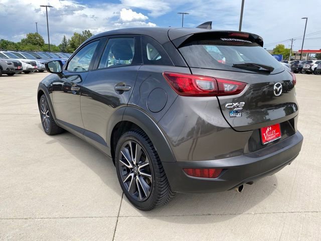Used 2018 MAZDA CX-3 Touring w/ Preferred Equipment Package AWD/4WD image 3