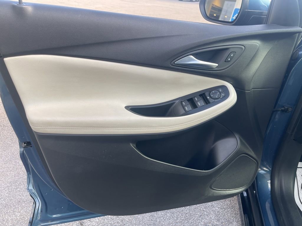 Certified 2024 Buick Encore GX Sport Touring image 20