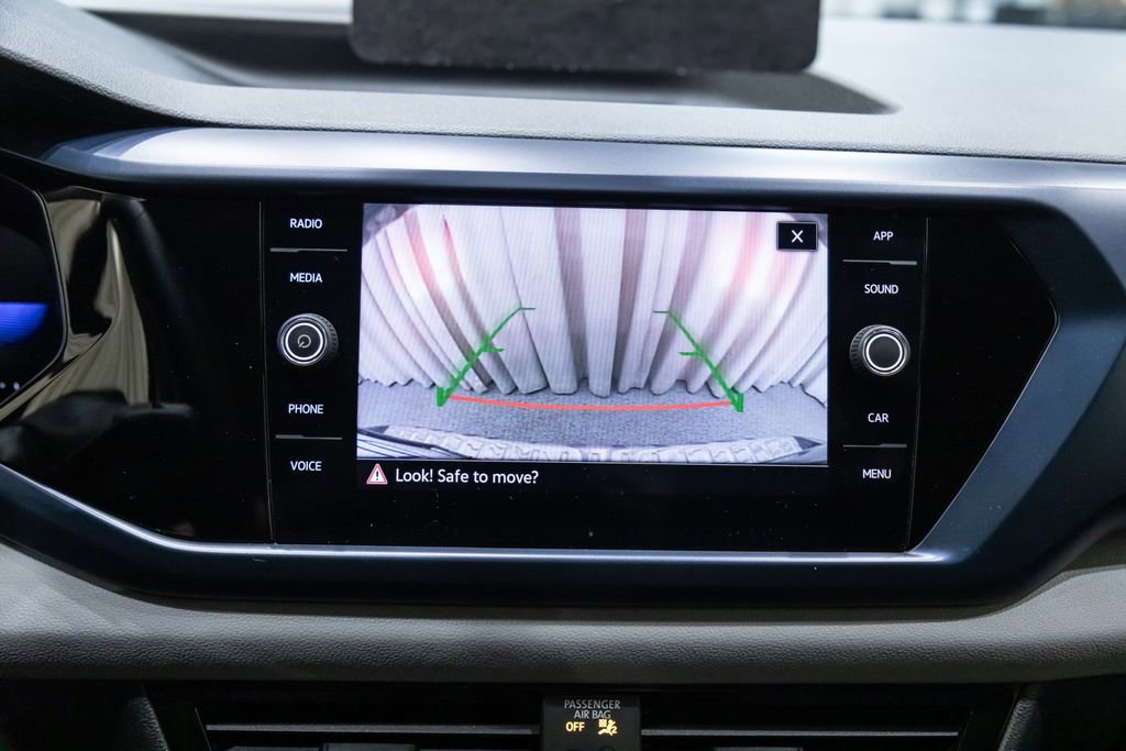 Certified 2023 Volkswagen Taos SE w/ Panoramic Sunroof Package FWD image 22