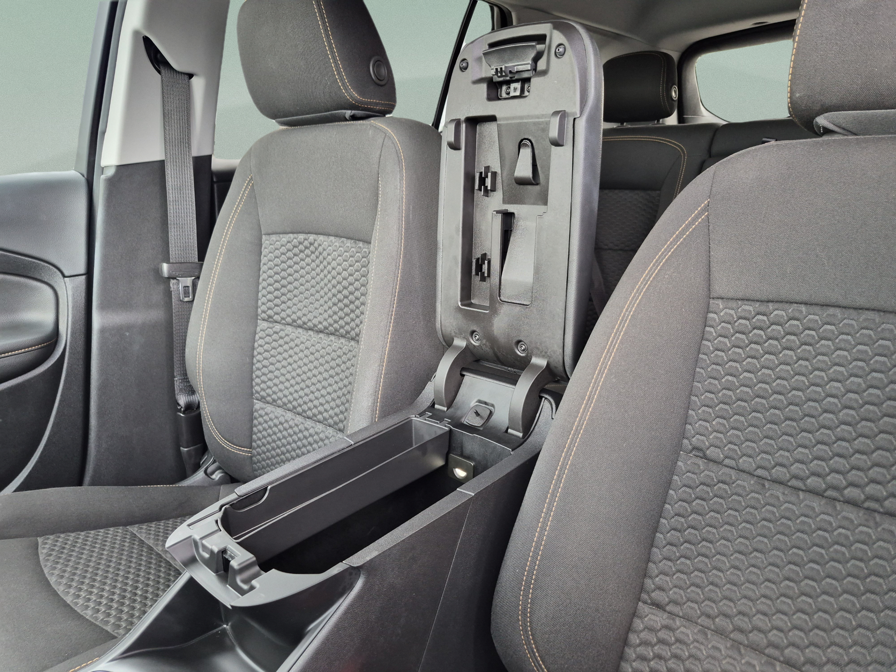 Used 2020 GMC Terrain SLE w/ Elevation Edition AWD/4WD image 27