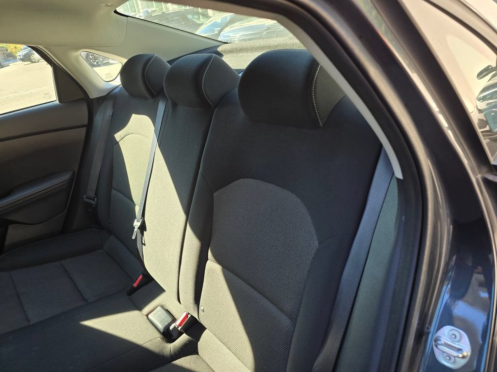 Used 2024 Kia Forte LXS FWD image 17