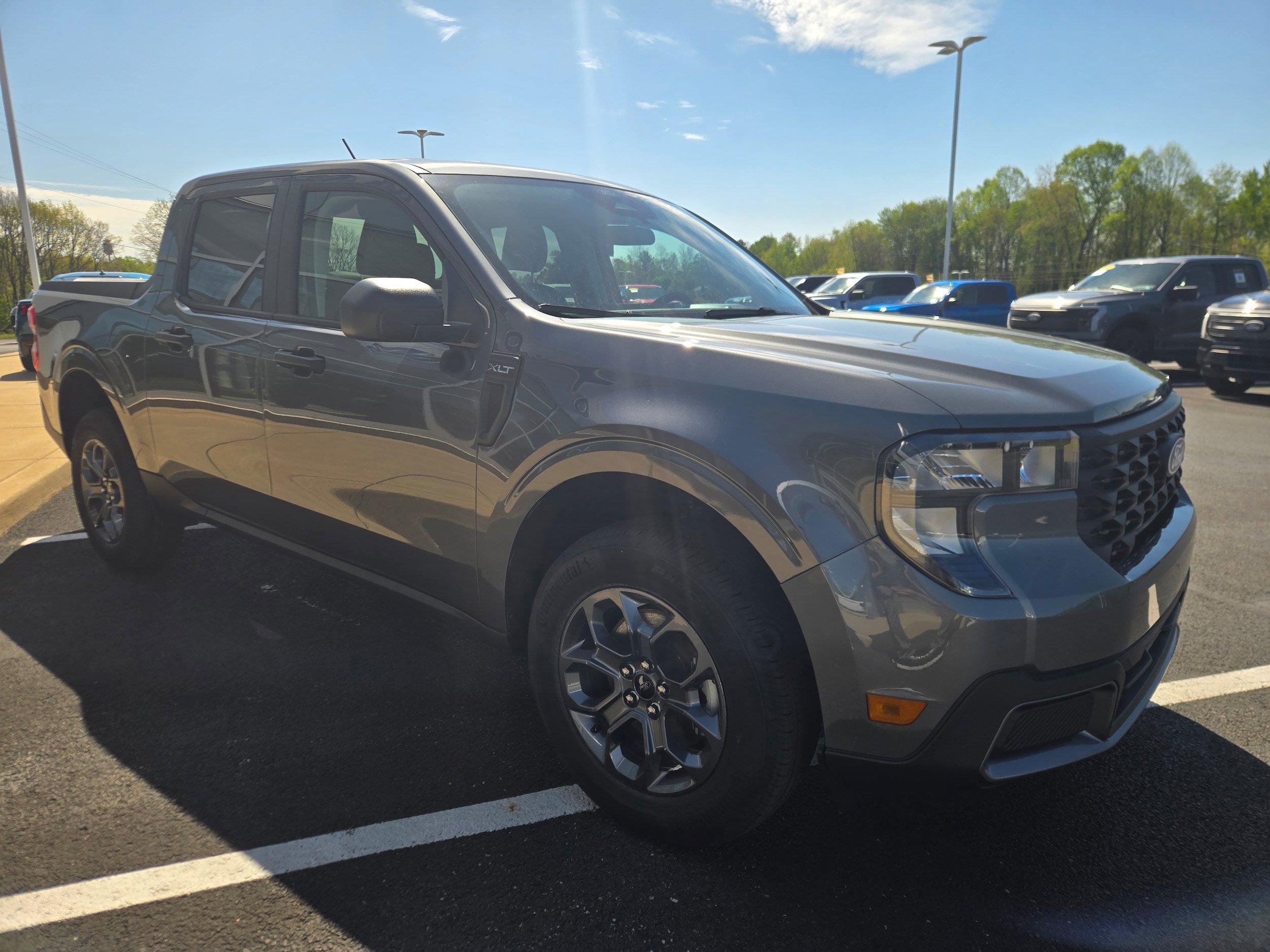 New 2026 Ford Maverick XLT AWD/4WD image 3