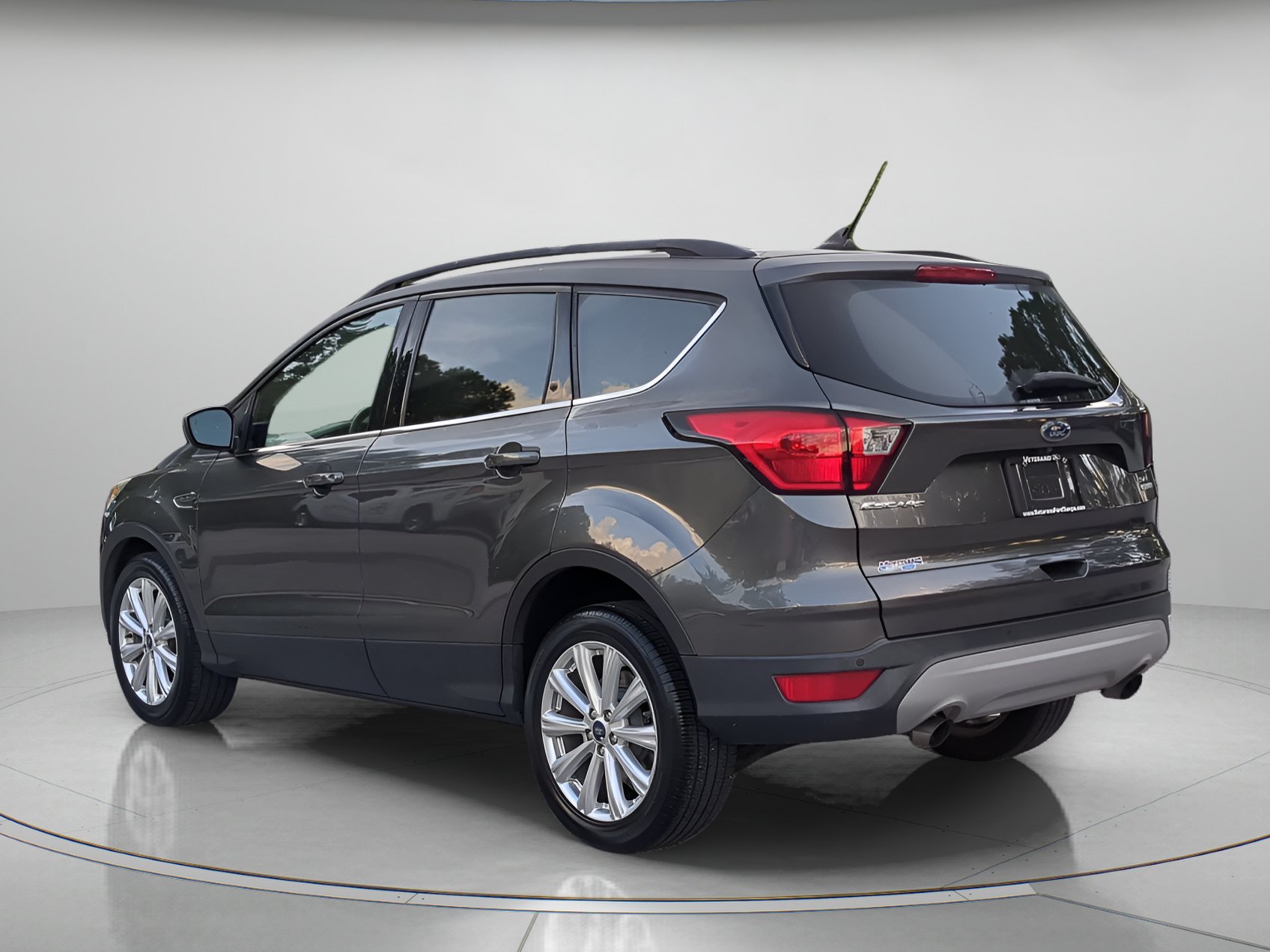 Certified 2019 Ford Escape SEL FWD image 42