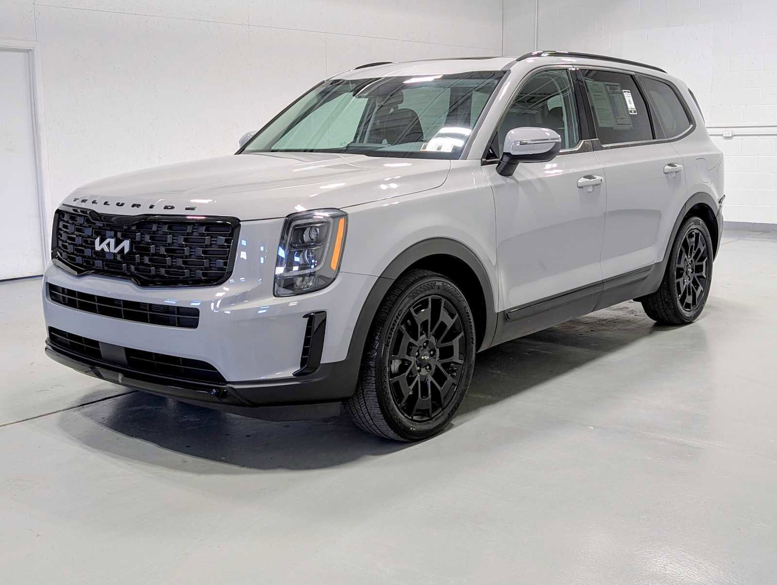 Used 2022 Kia Telluride EX w/ EX Premium Package