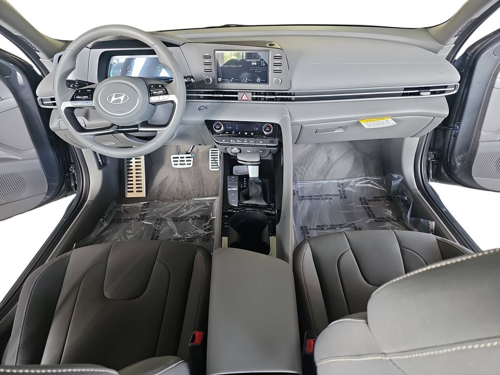 New 2026 Hyundai Elantra SEL Sport Premium FWD image 9
