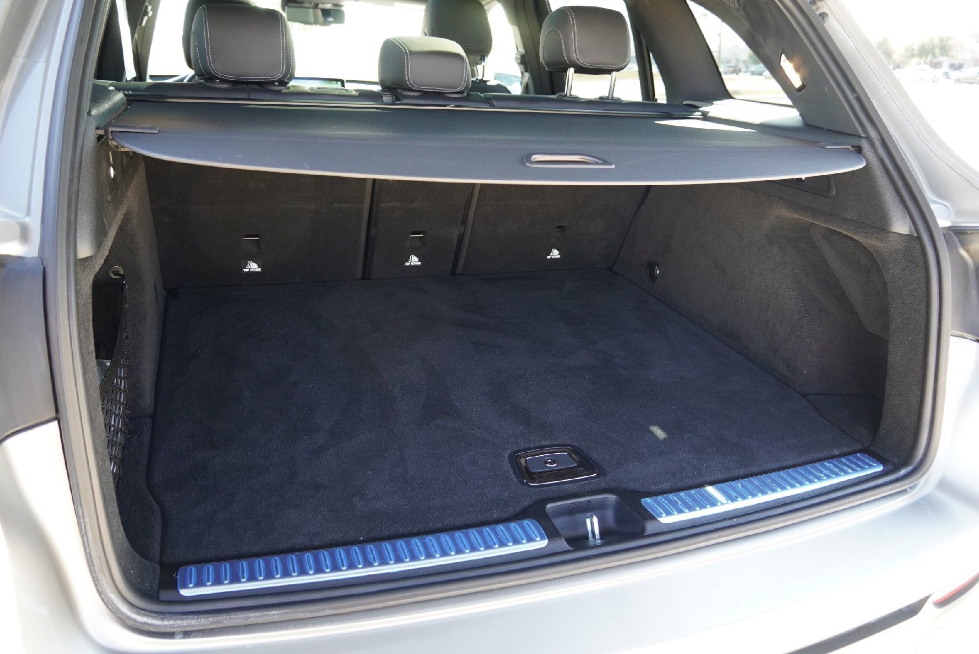 Used 2020 Mercedes-Benz GLC 300 4MATIC image 32