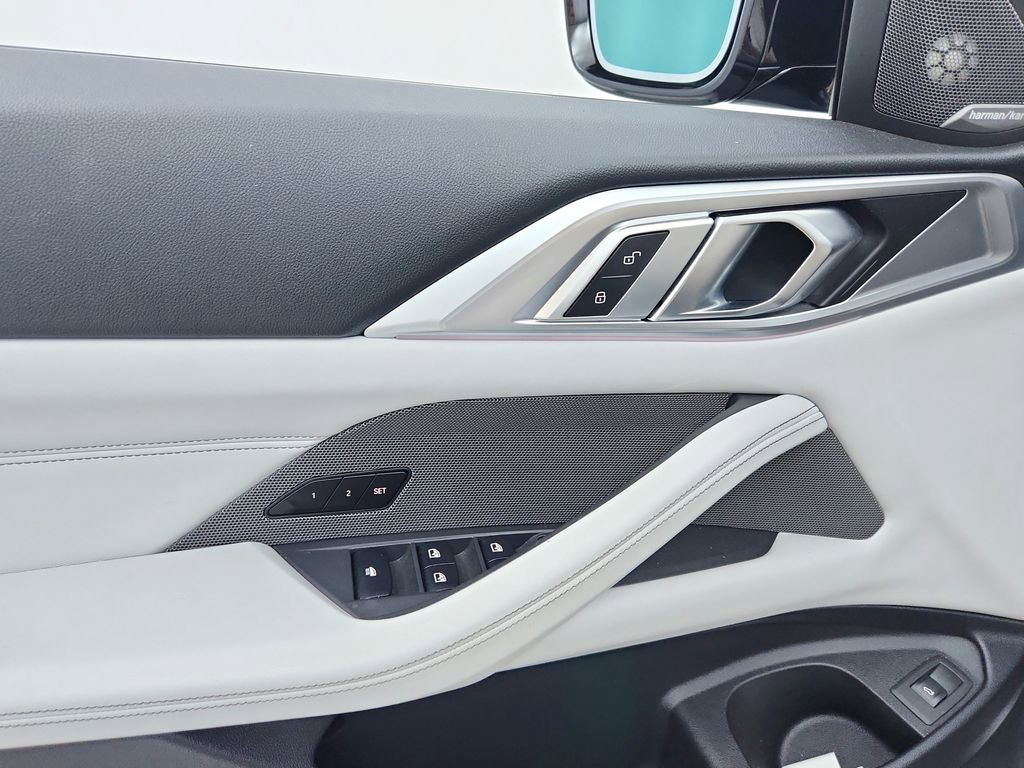 Used 2022 BMW M4 xDrive Competition w/ Executive Package image 27