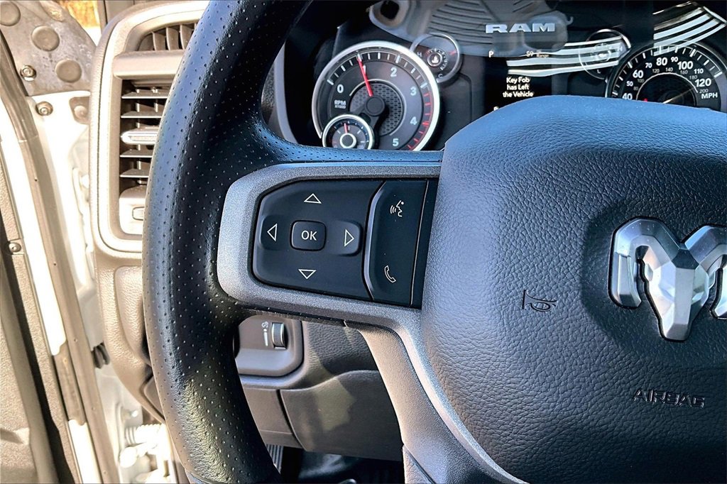 Used 2024 RAM 5500 Tradesman w/ Chrome Appearance Group image 11