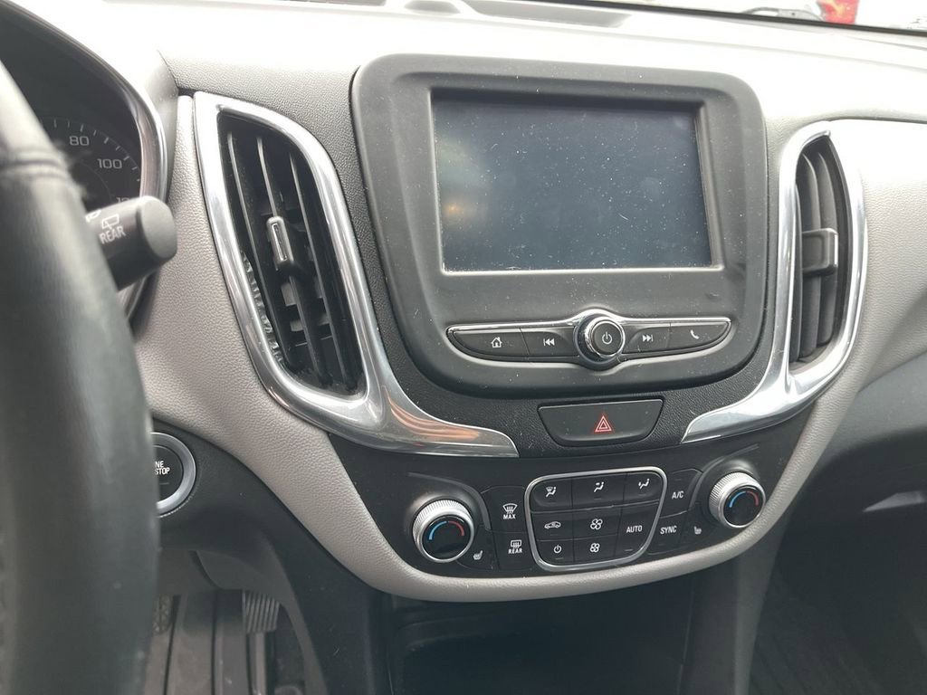 Used 2018 Chevrolet Equinox LT image 14