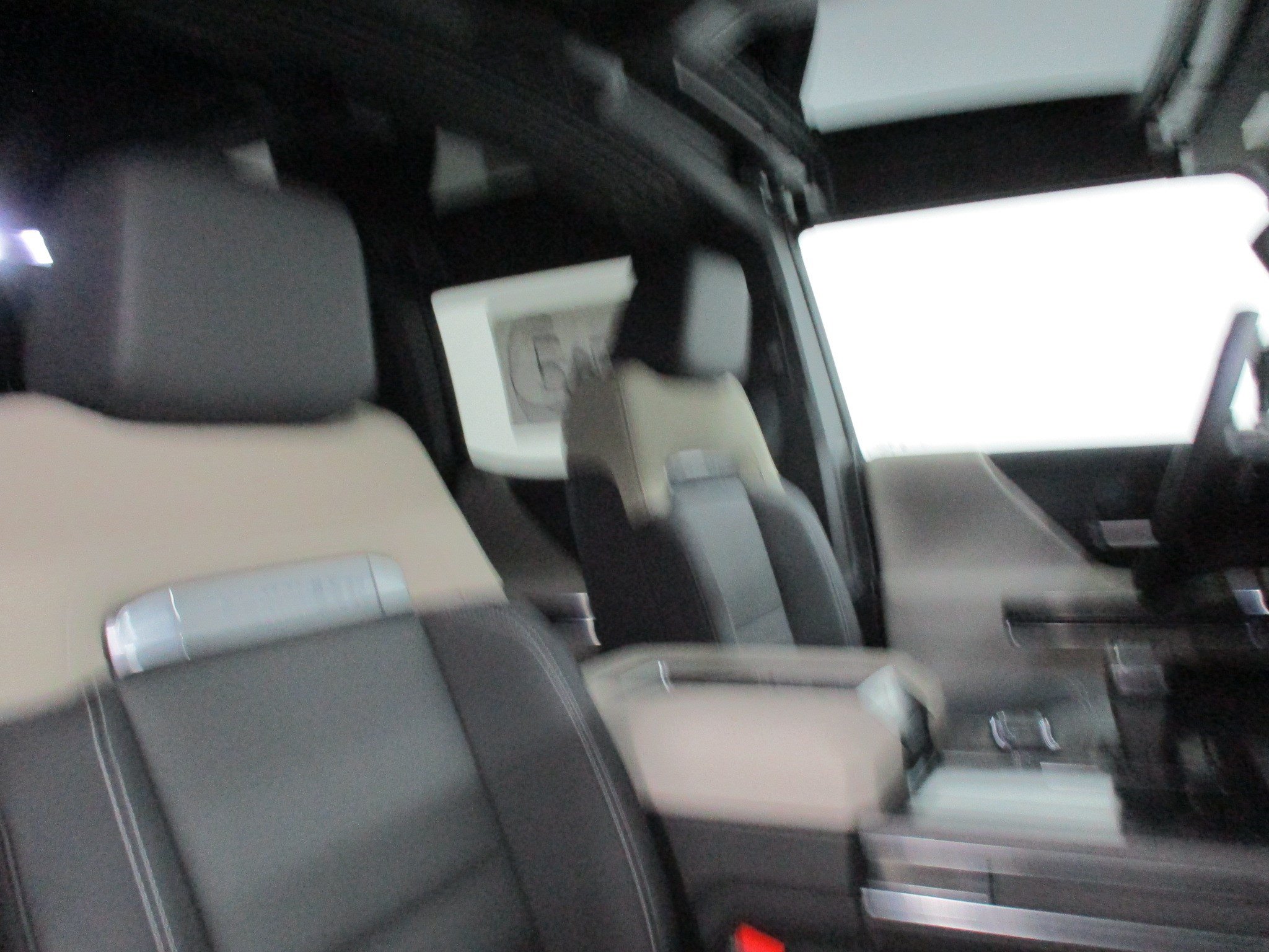 New 2026 GMC Hummer EV SUV AWD/4WD image 19