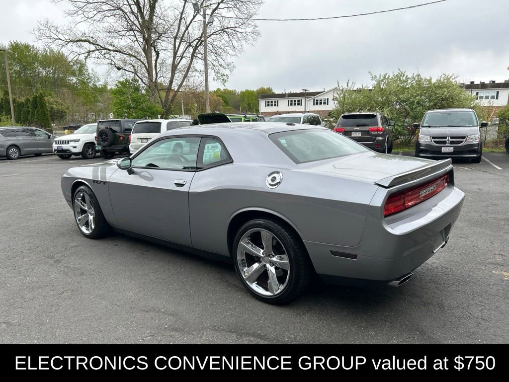 Used 2014 Dodge Challenger R/T w/ Sound Group II RWD image 7