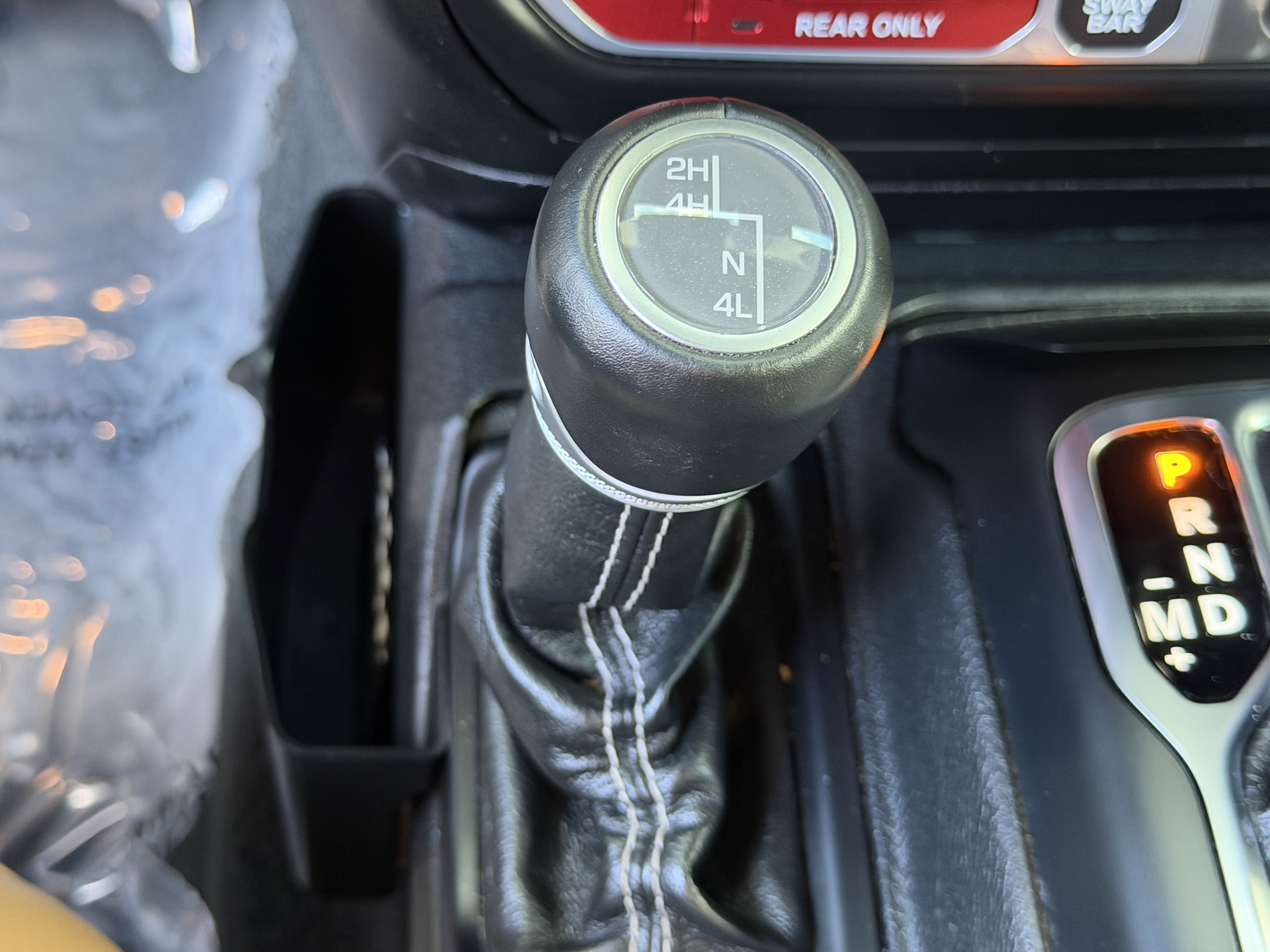 Used 2022 Jeep Wrangler Unlimited Rubicon w/ Xtreme Recon 35" Tire Package image 23