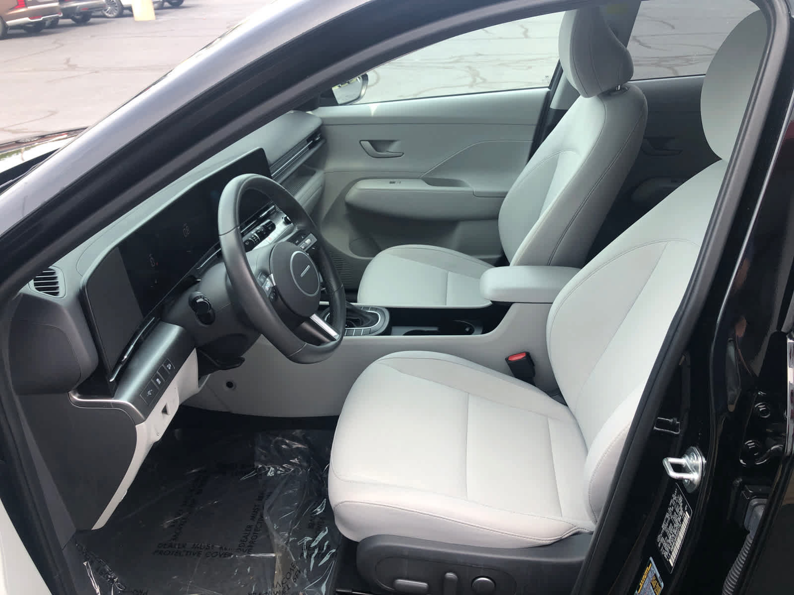 Certified 2025 Hyundai Kona SEL AWD/4WD image 7