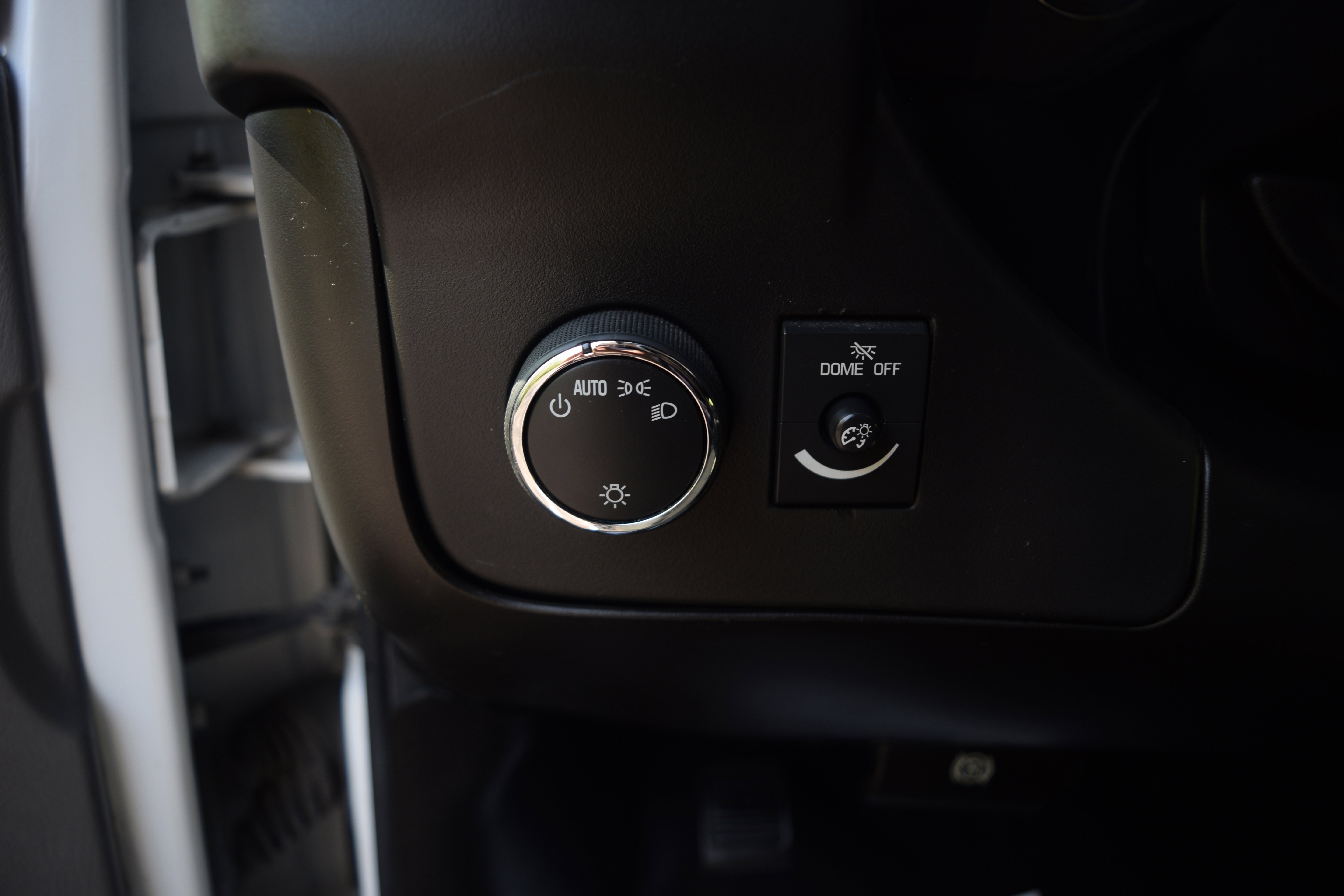 Used 2014 Chevrolet Express 3500 RWD image 4