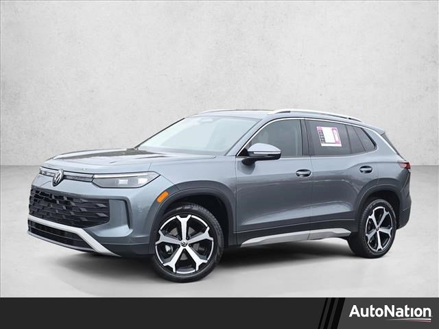 Certified 2025 Volkswagen Tiguan SE