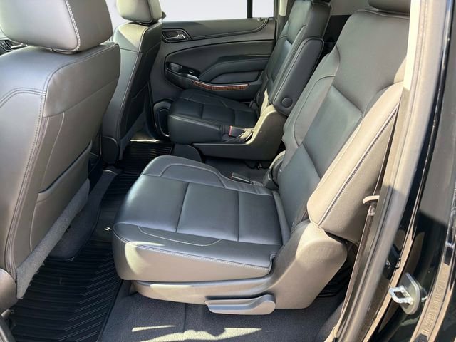 Used 2019 Chevrolet Suburban Premier image 14