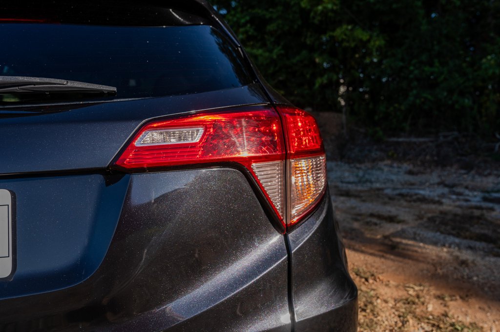 Used 2017 Honda HR-V EX image 11