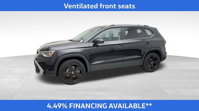 Certified 2025 Volkswagen Taos SEL image 7