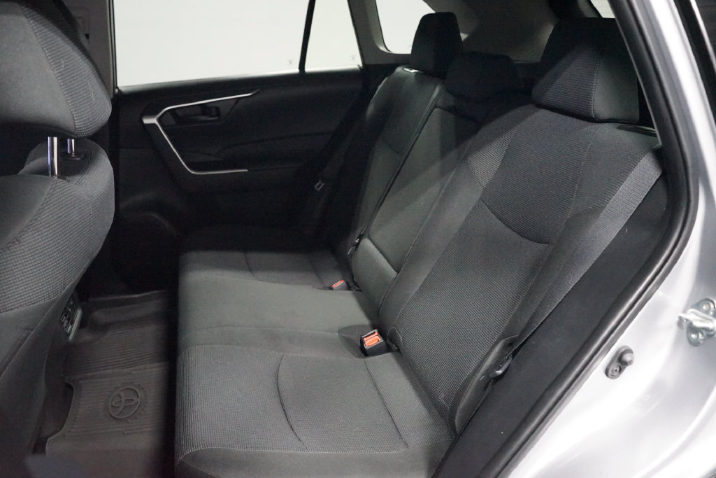 Used 2025 Toyota RAV4 LE FWD image 27