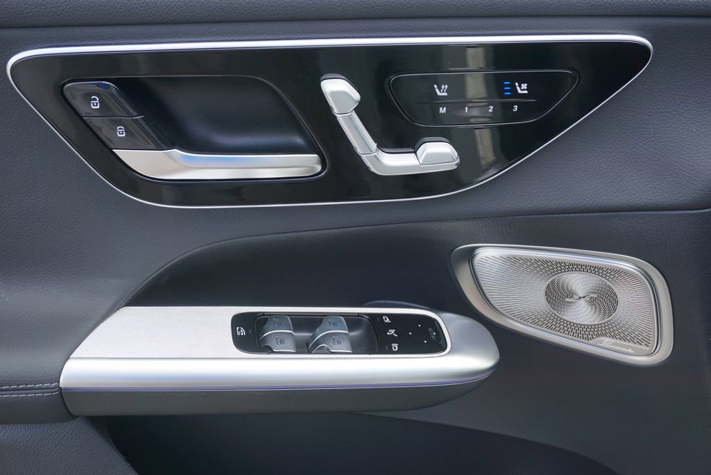 New 2026 Mercedes-Benz GLC 300 4MATIC image 23