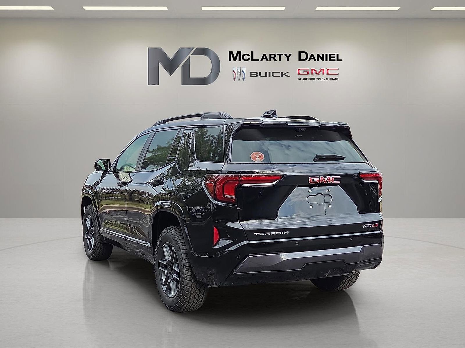 New 2026 GMC Terrain AT4 w/ Technology Package II image 4