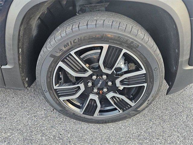 Certified 2022 GMC Acadia SLE image 18