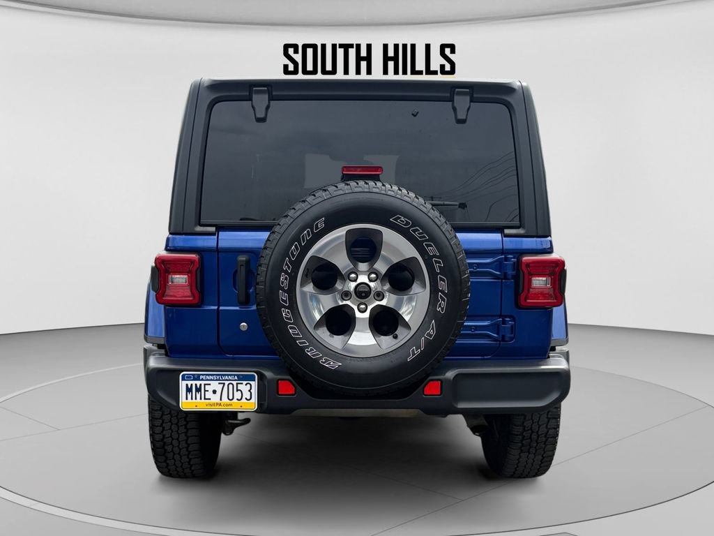 Used 2019 Jeep Wrangler Unlimited Sahara w/ Cold Weather Group AWD/4WD image 4