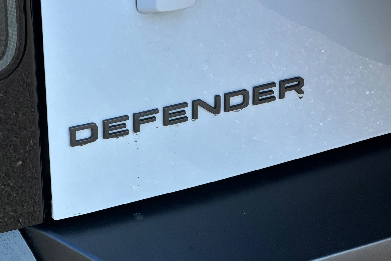 New 2026 Land Rover Defender 110 X-Dynamic SE image 14