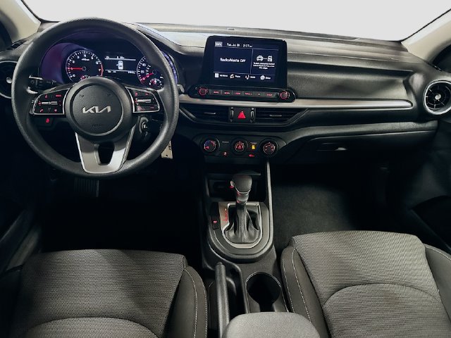 Certified 2023 Kia Forte LXS w/ LXS Technology Package FWD image 21