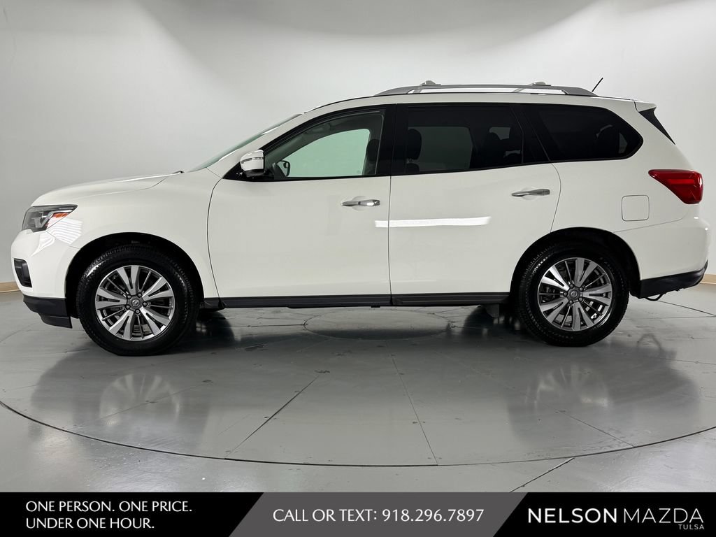 Used 2018 Nissan Pathfinder S FWD image 9